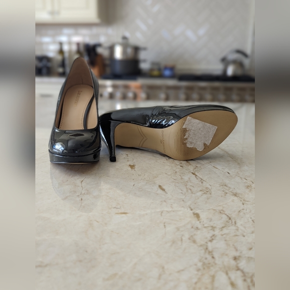 Brand new Enzo Angiolini charcoal gray patent leather heels size 7.5 - Picture 2 of 3